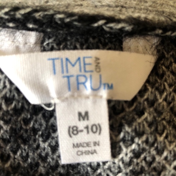 TIME and TRU Womens Cardigan Size Medium 8-10 Eyelash Knit Grey Black New - Picture 7 of 8